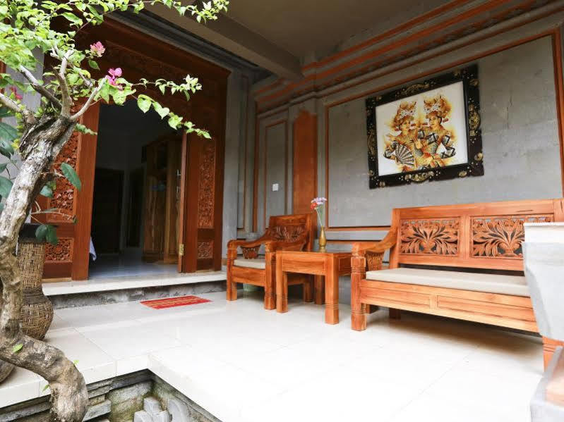 Satya House Ubud Exterior foto